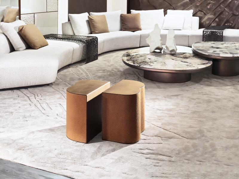 Alchymia Versus Small Table Composition-1